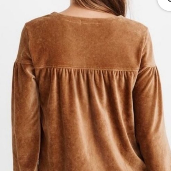 Madewell Soft Corduroy Bell Sleeve Top - Picture 4 of 14